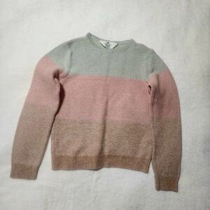 H&M Green and Pink Crewneck Sweaters
